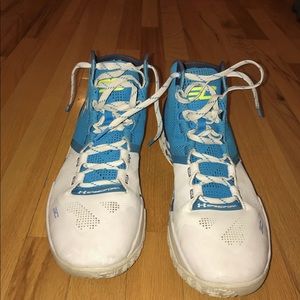 Curry 2’s Size 11.5